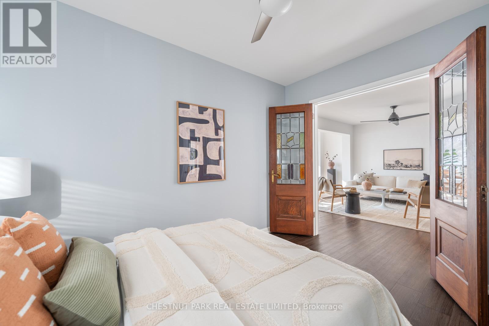 108 Hubbard Boulevard, Toronto, Ontario  M4E 1A6 - Photo 8 - E12797968