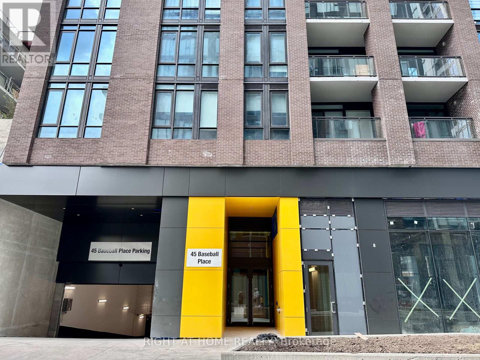 705 - 45 BASEBALL PLACE, Toronto, Ontario