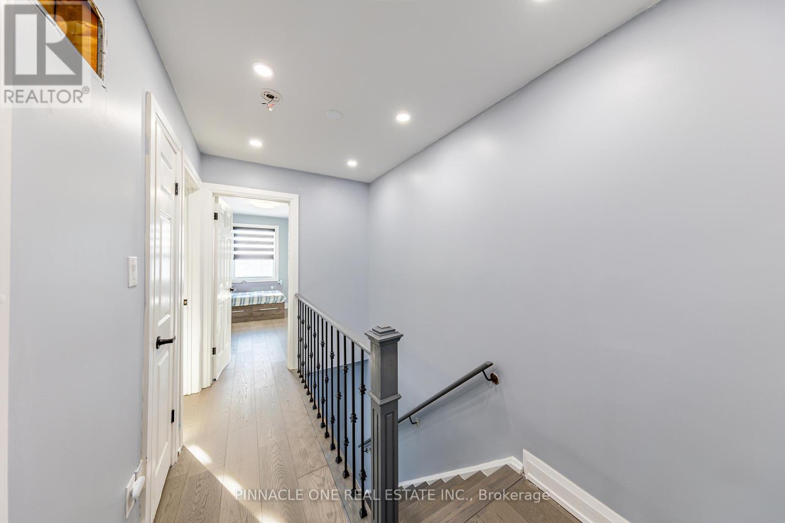 6 Mansewood Gardens, Toronto, Ontario  M1E 5A6 - Photo 33 - E12798056