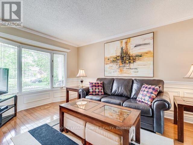 1144 Thimbleberry Circle, Oshawa, Ontario  L1K 2H1 - Photo 2 - E12798088