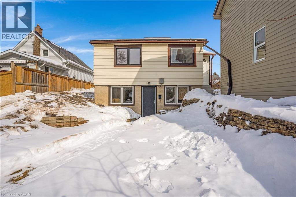 13 Devitt Avenue N, Waterloo, Ontario  N2J 3E7 - Photo 40 - 40805682