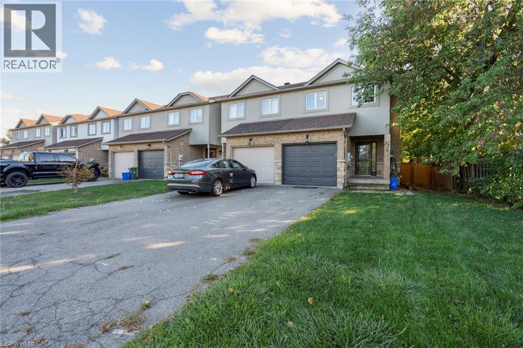 27 Pettit Street, Stoney Creek, Ontario  L8E 5V7 - Photo 3 - 40805528