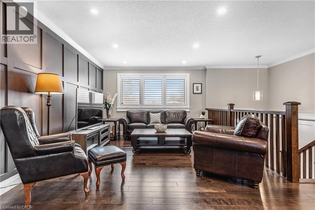 31 Dayman Court, Waterloo, Ontario N2M 3A1 - Photo 5 - 40805059