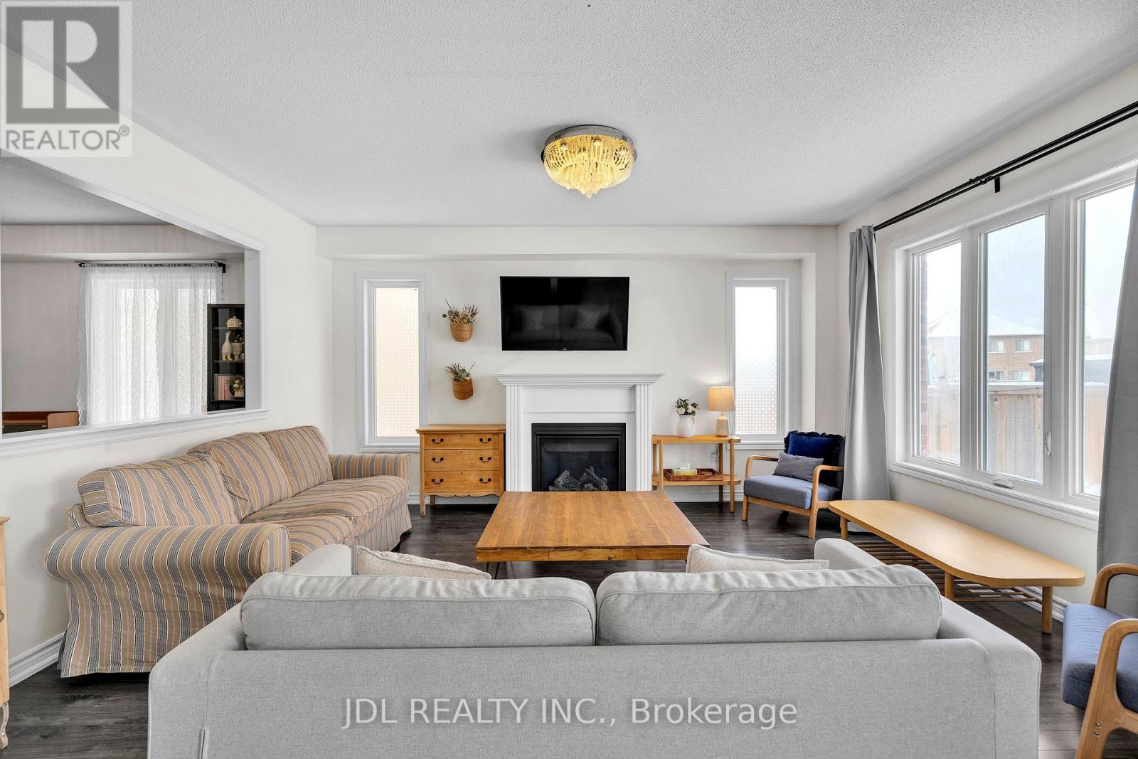 376 Miller Park Avenue, Bradford West Gwillimbury (Bradford), Ontario  L3Z 3J2 - Photo 14 - N12798070