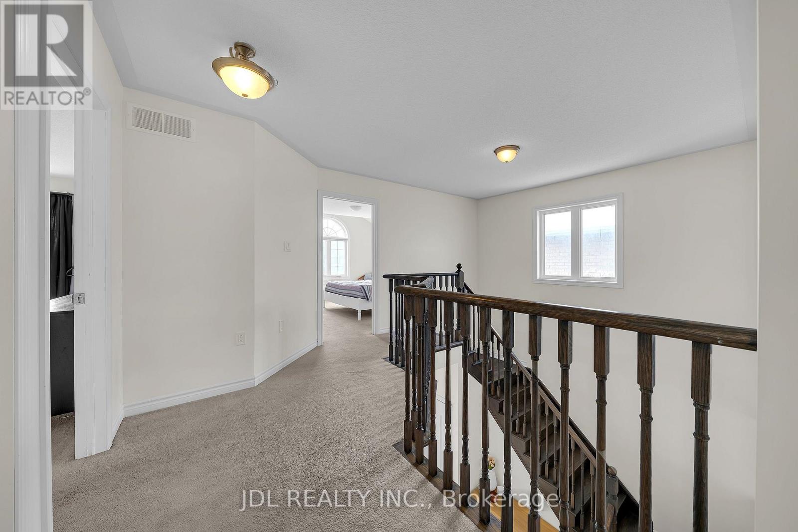 376 Miller Park Avenue, Bradford West Gwillimbury (Bradford), Ontario  L3Z 3J2 - Photo 24 - N12798070