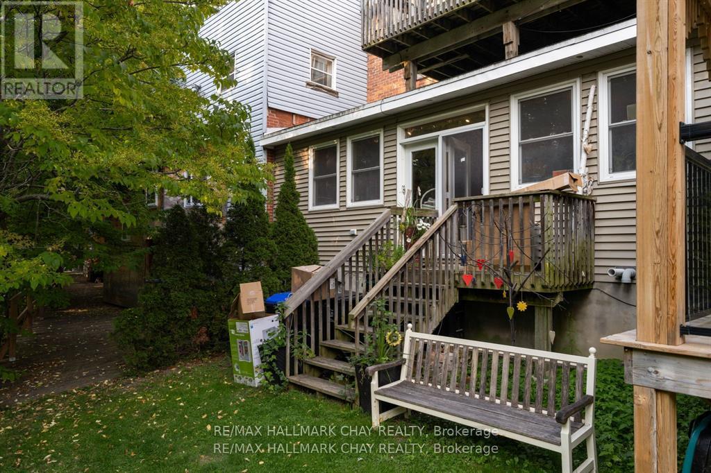 14 Coldwater Road, Severn (Coldwater), Ontario  L0K 1E0 - Photo 16 - S12798008