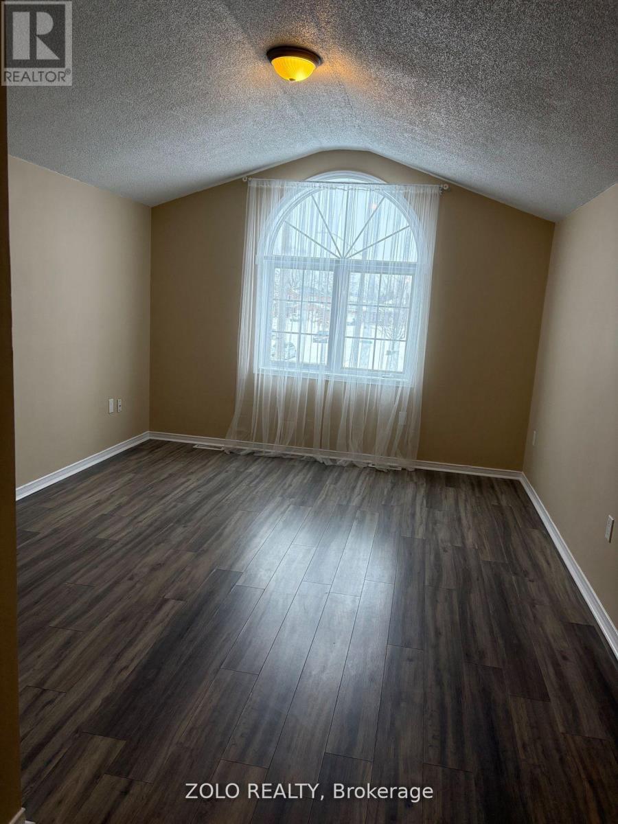 174 Tunbridge Road W, Barrie (Georgian Drive), Ontario  L4M 6S1 - Photo 11 - S12798062