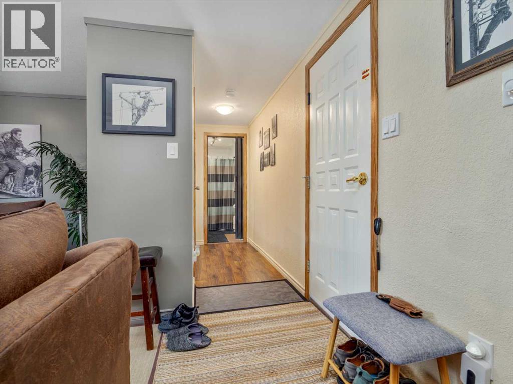 2909 30 Avenue S, Lethbridge, Alberta  T1K 6S7 - Photo 3 - A2276004