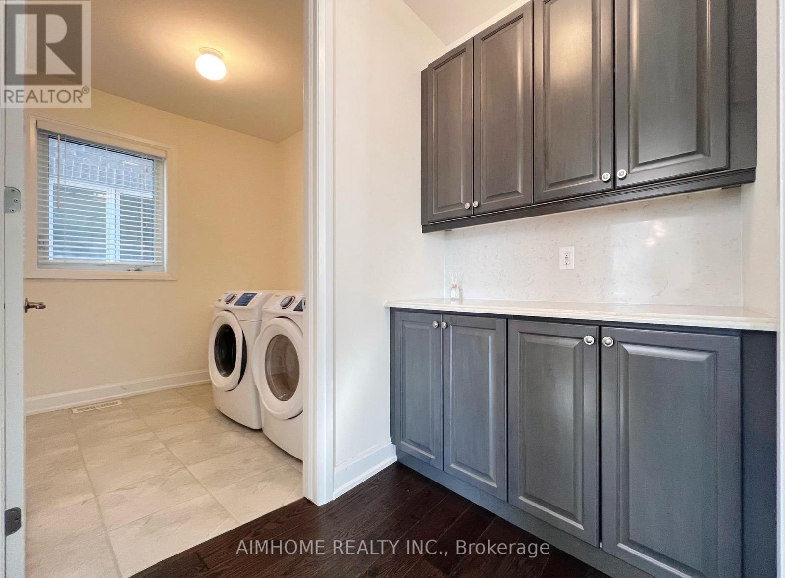 3154 Carding Mill Trail, Oakville, Ontario  L6M 0Z5 - Photo 19 - W12797944