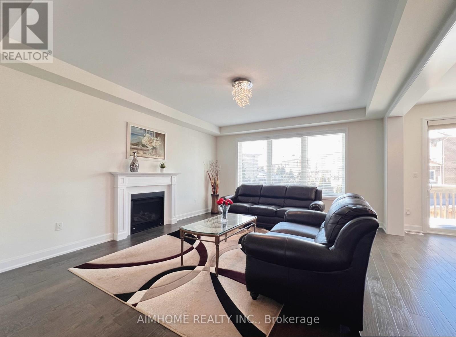 3154 Carding Mill Trail, Oakville, Ontario  L6M 0Z5 - Photo 7 - W12797944