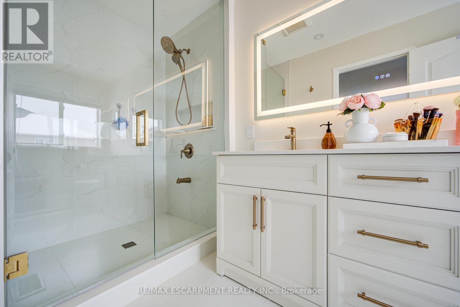 1227 Lamont Crescent, Milton, Ontario  L9T 6W5 - Photo 35 - W12798006