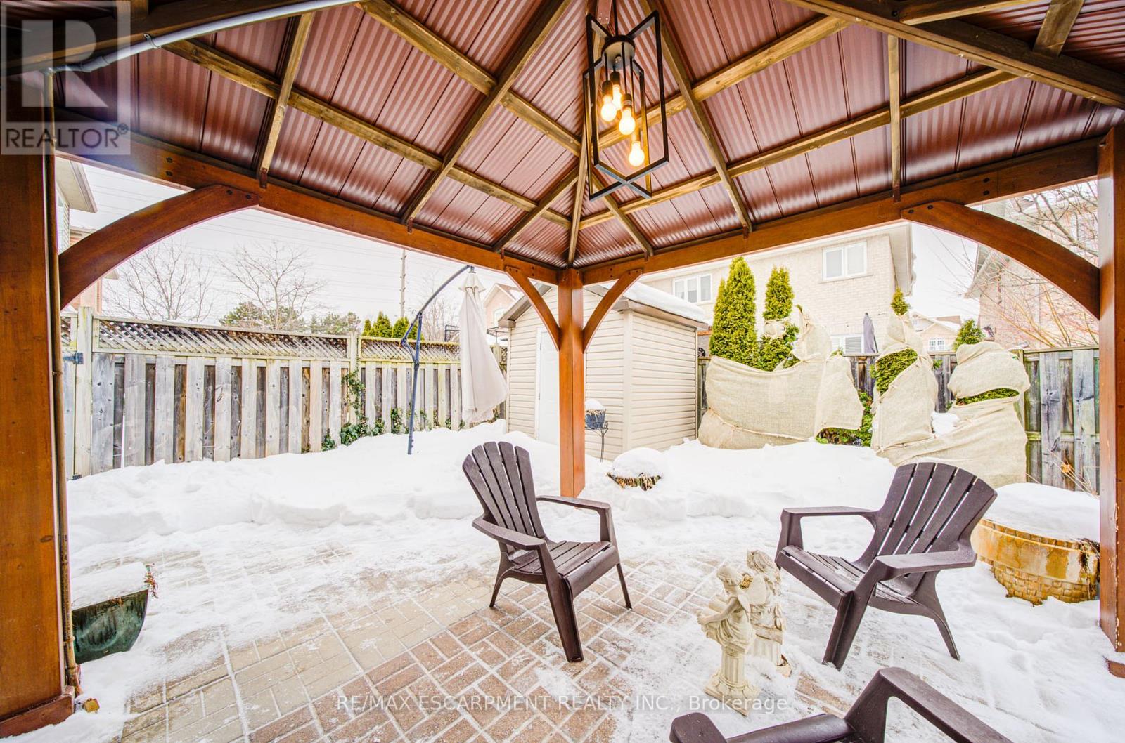 1227 Lamont Crescent, Milton, Ontario  L9T 6W5 - Photo 49 - W12798006