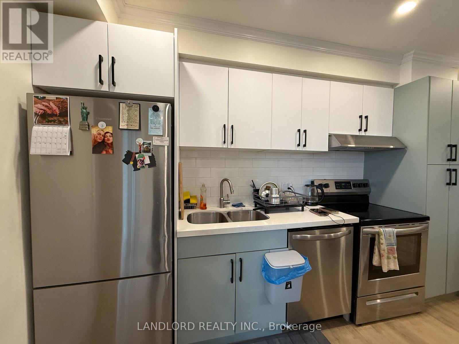 MAIN - 107 NAIRN AVENUE, Toronto, Ontario