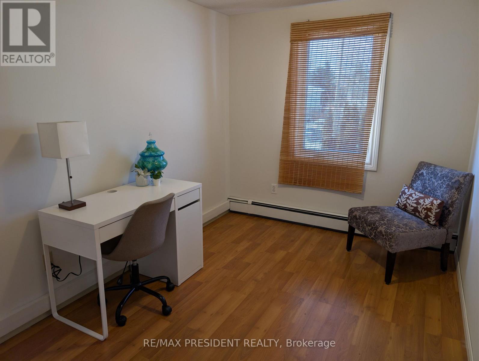 12 Hill Street, Halton Hills, Ontario  L7J 2W2 - Photo 17 - W12798090