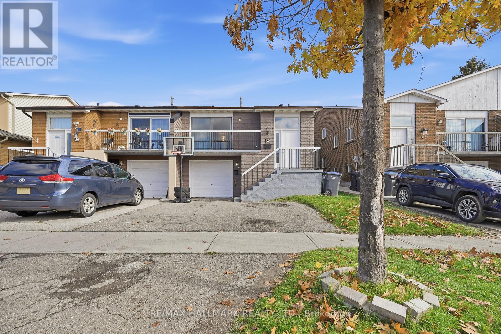 52 SIMMONS BOULEVARD, Brampton, Ontario