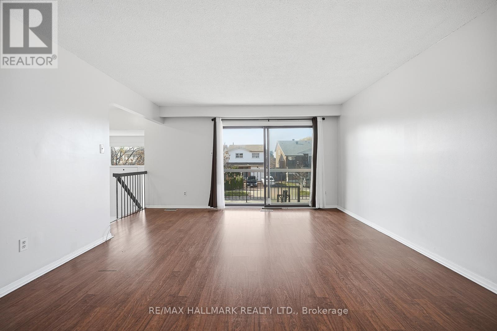 52 Simmons Boulevard, Brampton, Ontario  L6V 3V6 - Photo 13 - W12798102