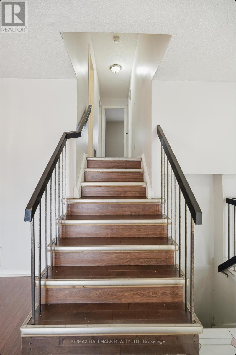 52 Simmons Boulevard, Brampton, Ontario  L6V 3V6 - Photo 27 - W12798102