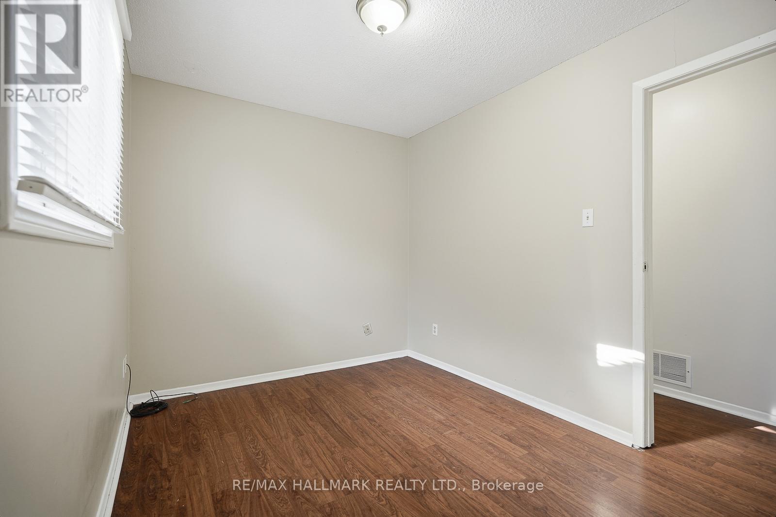 52 Simmons Boulevard, Brampton, Ontario  L6V 3V6 - Photo 34 - W12798102