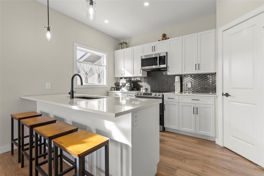 96 Seine River Crossing, Ste Anne, Manitoba  R5H 0A7 - Photo 3 - 202602870