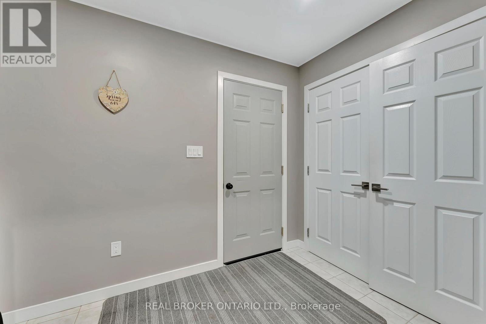 12 Albert Street, Norfolk, Ontario  N5V 2L8 - Photo 20 - X12797932