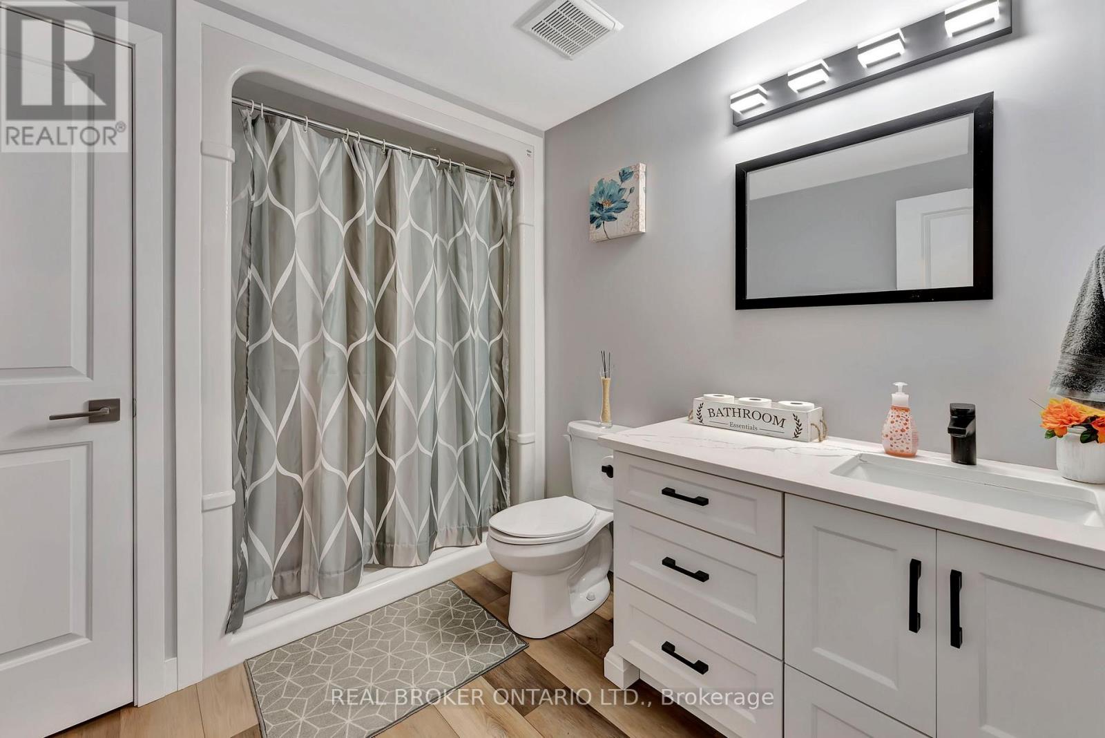 12 Albert Street, Norfolk, Ontario  N5V 2L8 - Photo 29 - X12797932