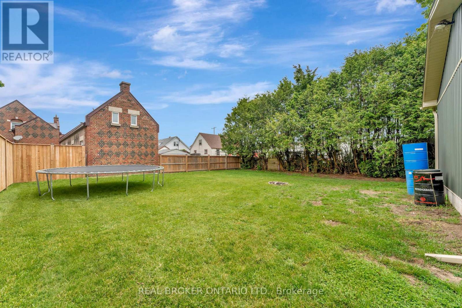 12 Albert Street, Norfolk, Ontario  N5V 2L8 - Photo 38 - X12797932