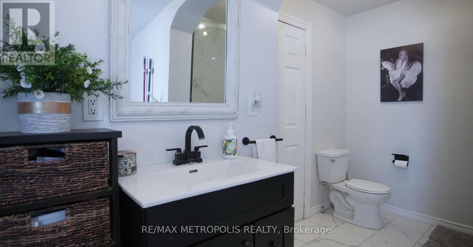 2046 County 2 Road, Port Hope, Ontario  L1A 3V7 - Photo 15 - X12797956