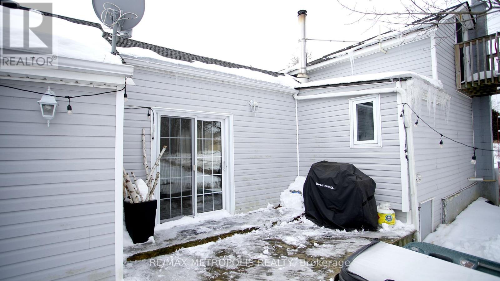 2046 County 2 Road, Port Hope, Ontario  L1A 3V7 - Photo 38 - X12797956