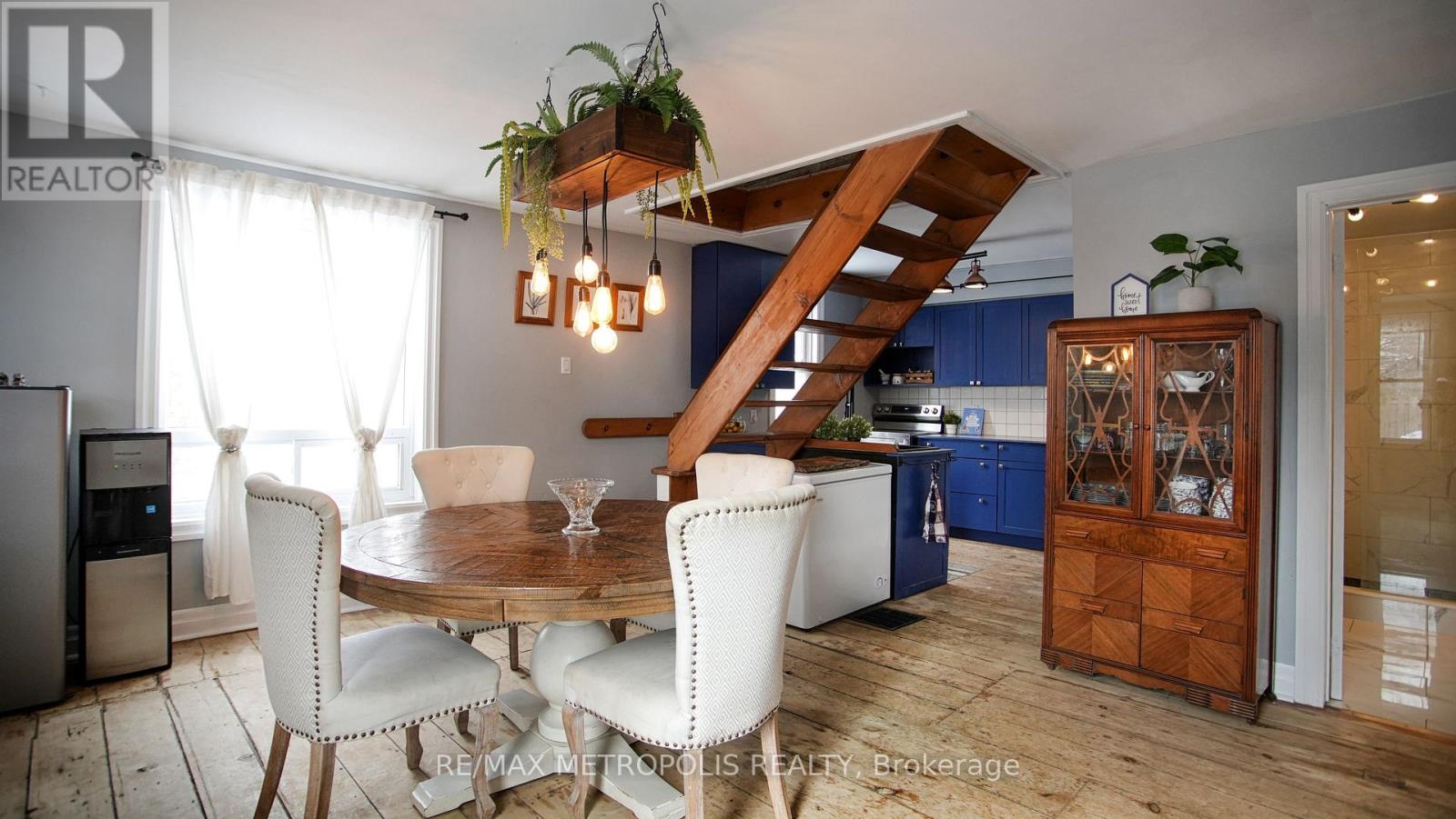 2046 County 2 Road, Port Hope, Ontario  L1A 3V7 - Photo 4 - X12797956