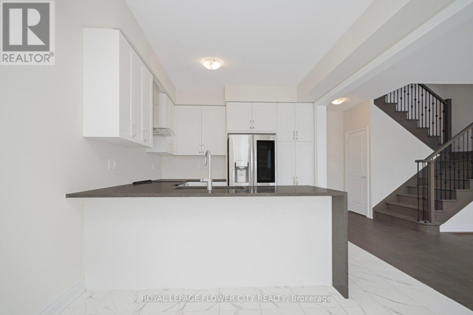 73 Sundin Drive, Haldimand, Ontario  N3W 0H3 - Photo 16 - X12798046