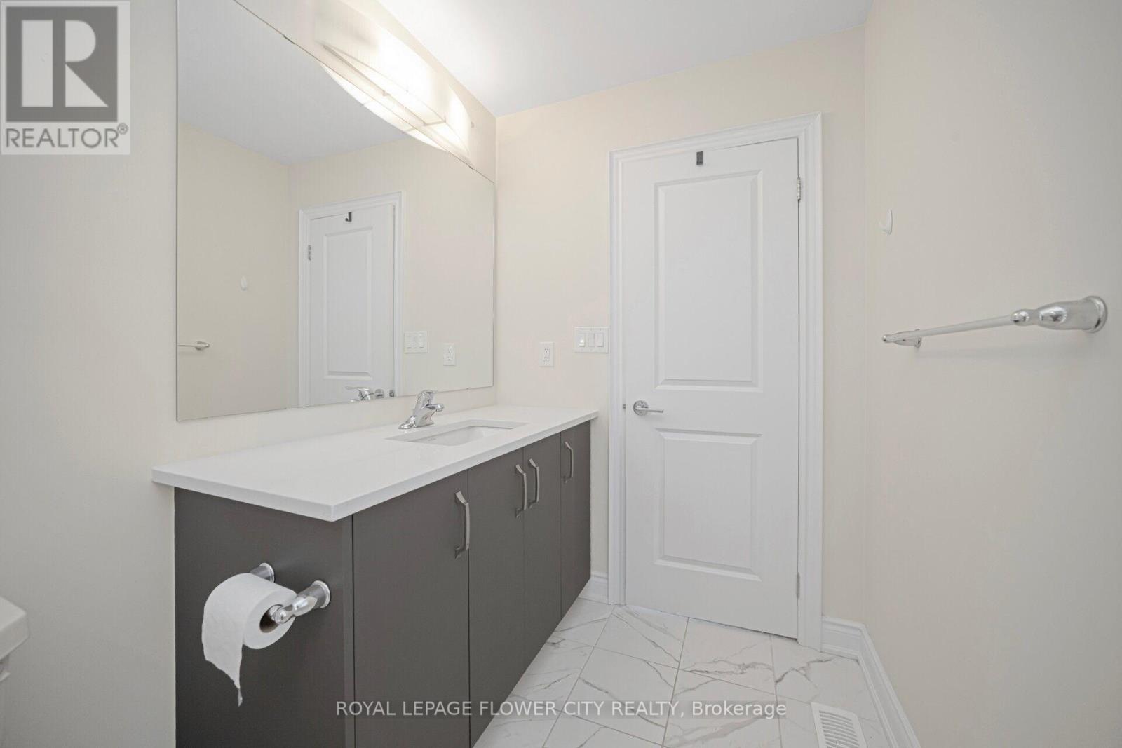 73 Sundin Drive, Haldimand, Ontario  N3W 0H3 - Photo 28 - X12798046