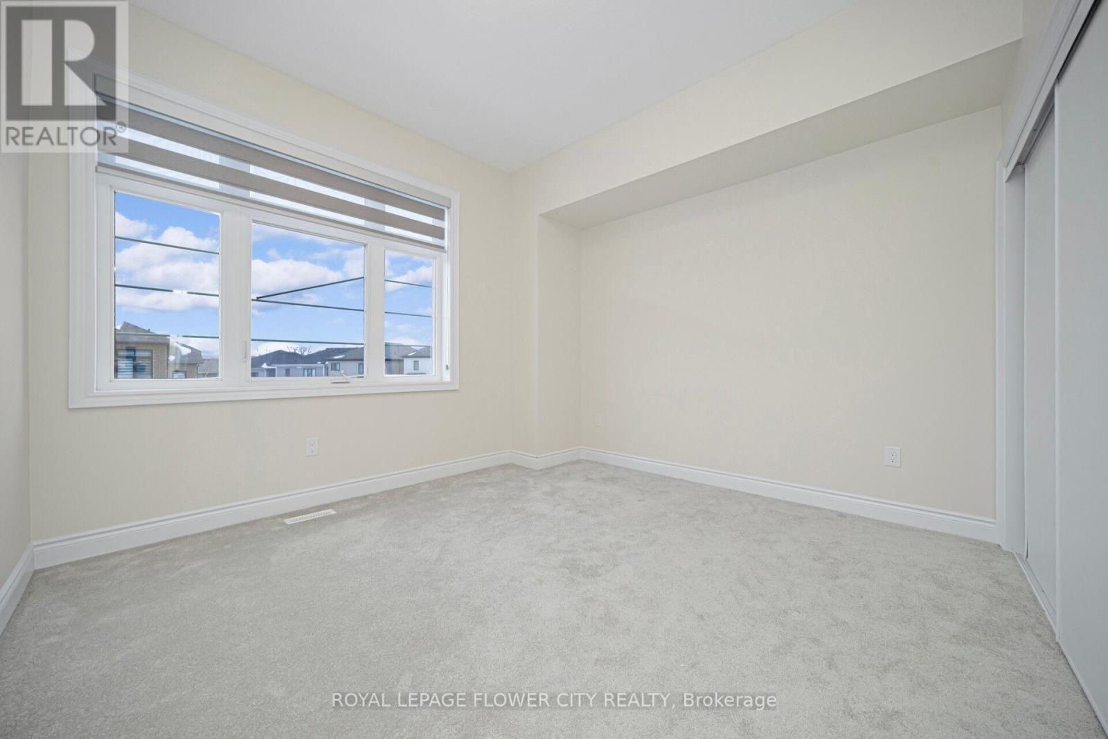 73 Sundin Drive, Haldimand, Ontario  N3W 0H3 - Photo 34 - X12798046