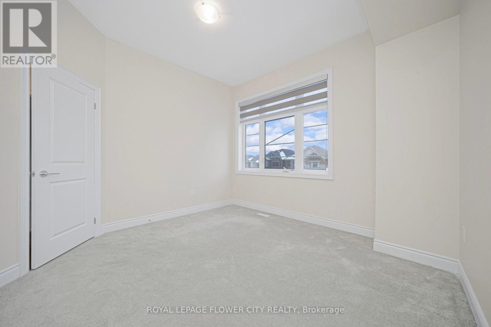 73 Sundin Drive, Haldimand, Ontario  N3W 0H3 - Photo 35 - X12798046