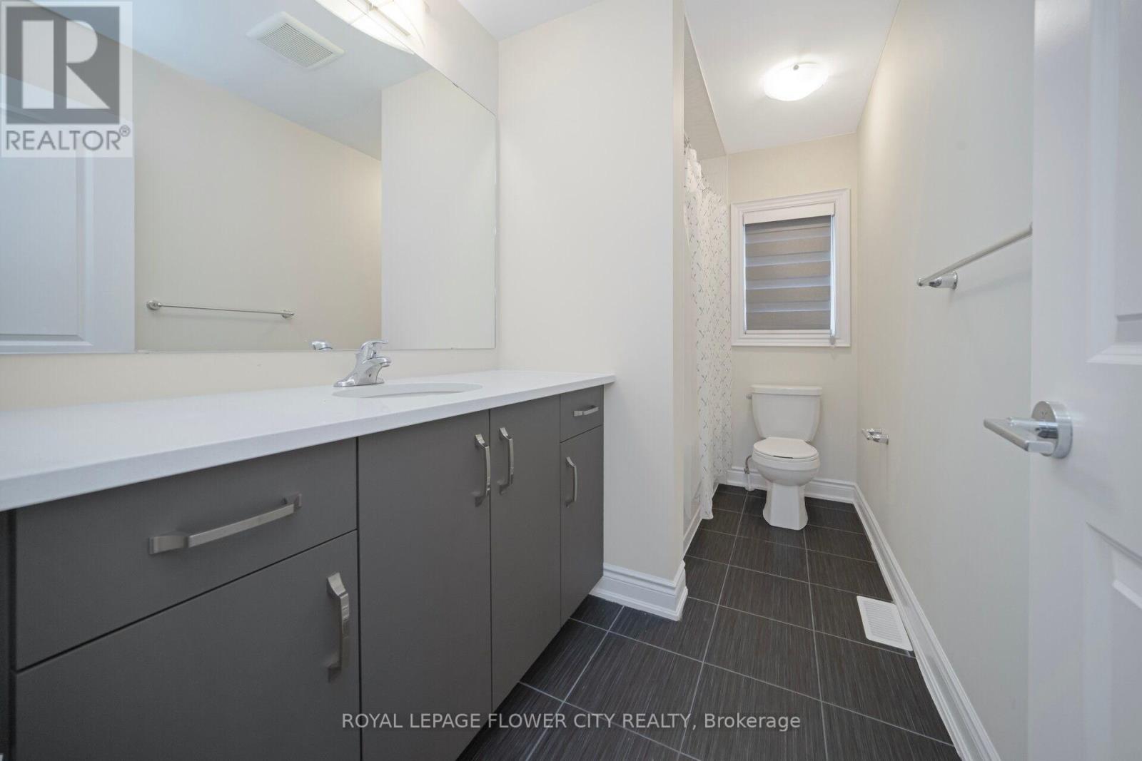 73 Sundin Drive, Haldimand, Ontario  N3W 0H3 - Photo 37 - X12798046