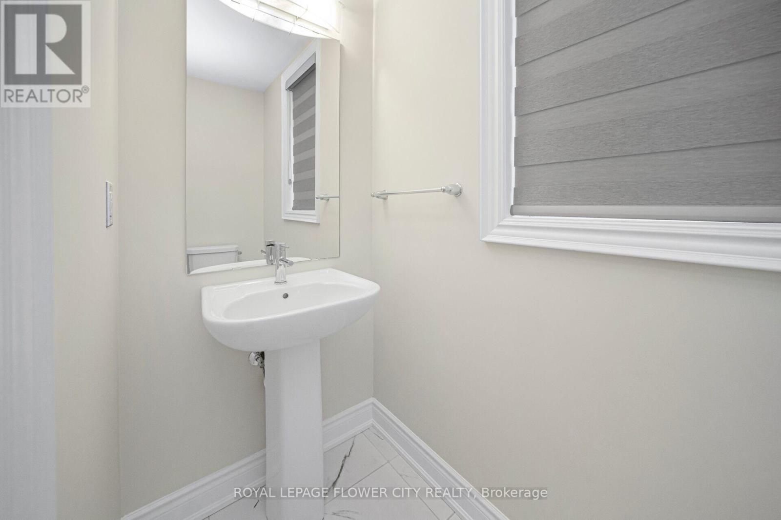 73 Sundin Drive, Haldimand, Ontario  N3W 0H3 - Photo 9 - X12798046