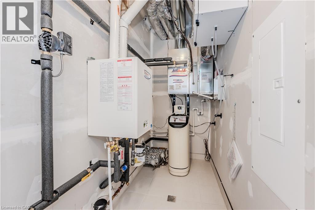 6 Lomond Lane, Kitchener, Ontario  N2R 0R4 - Photo 38 - 40805540