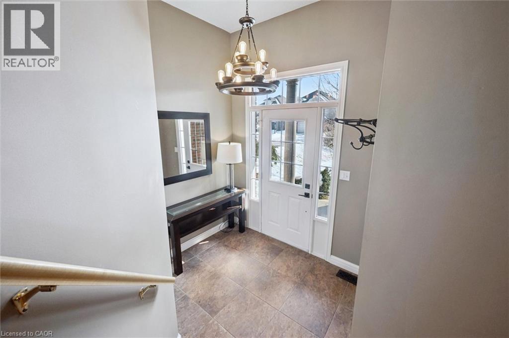 530 Little Dover Crescent, Waterloo, Ontario  N2K 4E4 - Photo 3 - 40805530