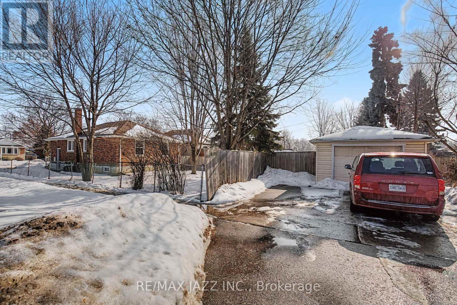 348 Cadillac Avenue S, Oshawa, Ontario  L1H 6A2 - Photo 18 - E12798370
