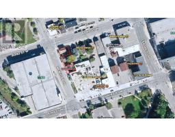 15 MCMILLAN DRIVE, Oshawa, Ontario