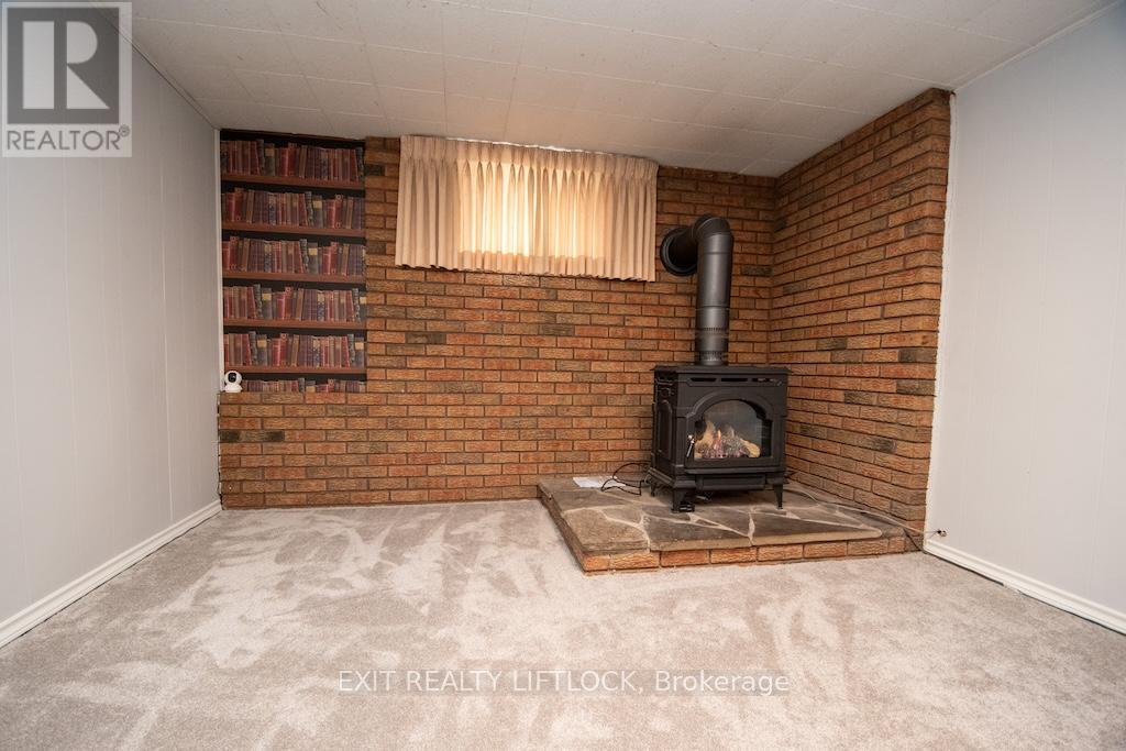 990 St Paul's Street, Peterborough, Ontario  K9H 6J6 - Photo 24 - X12798246