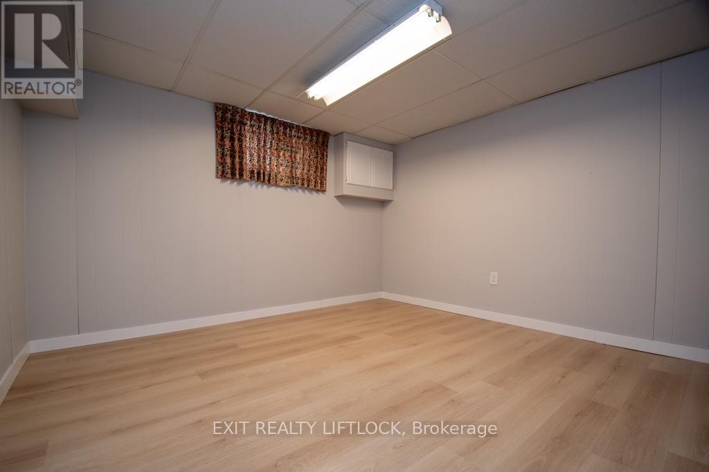990 St Paul's Street, Peterborough, Ontario  K9H 6J6 - Photo 27 - X12798246