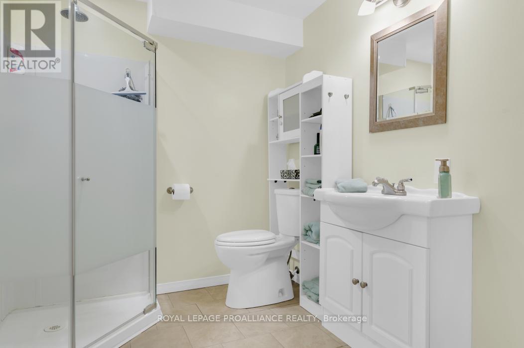 21 Robert Drive, Quinte West, Ontario  K8V 6P2 - Photo 28 - X12798248