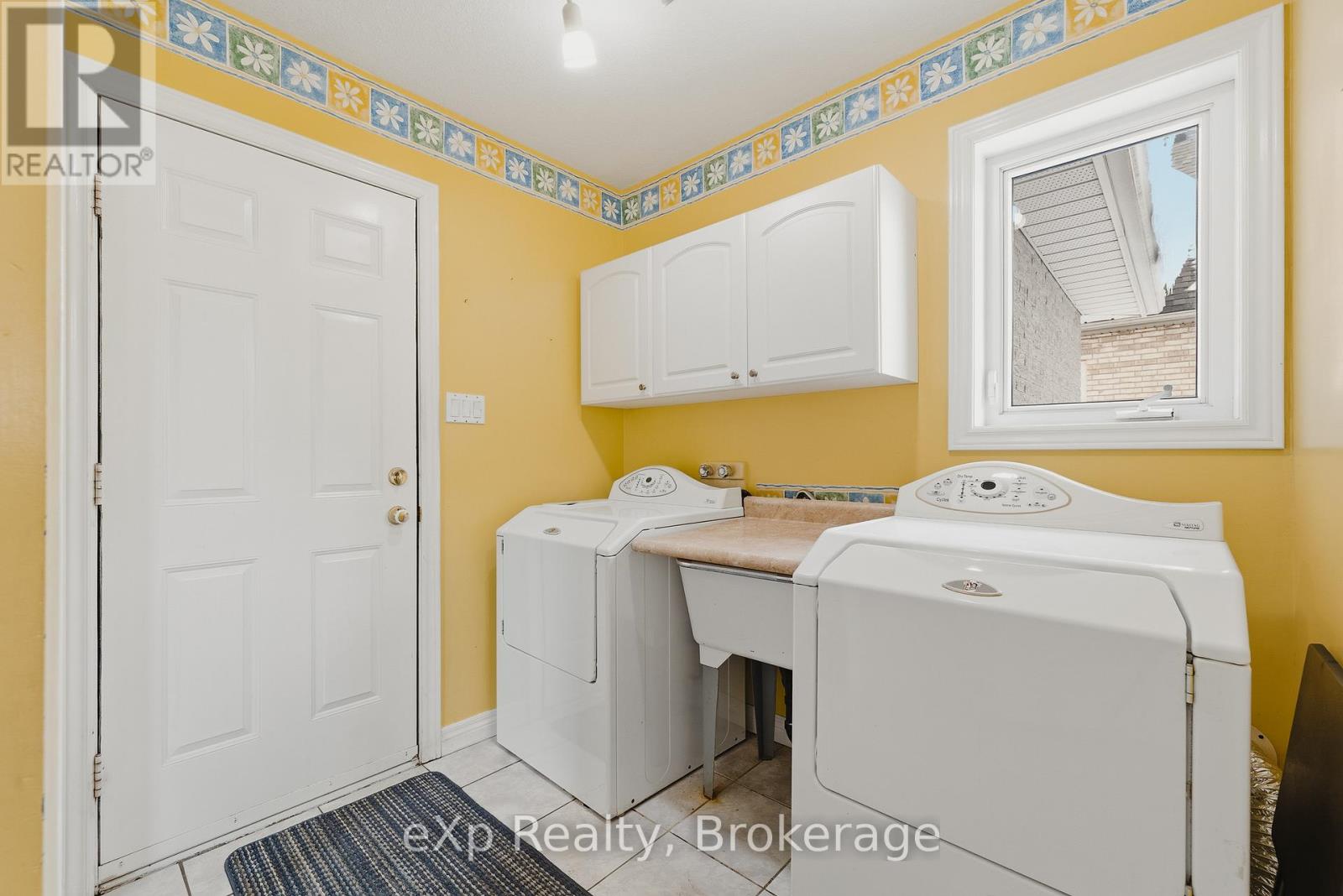 9 Parkview Drive, Wellesley, Ontario N0B 2T0 - Photo 15 - X12798308