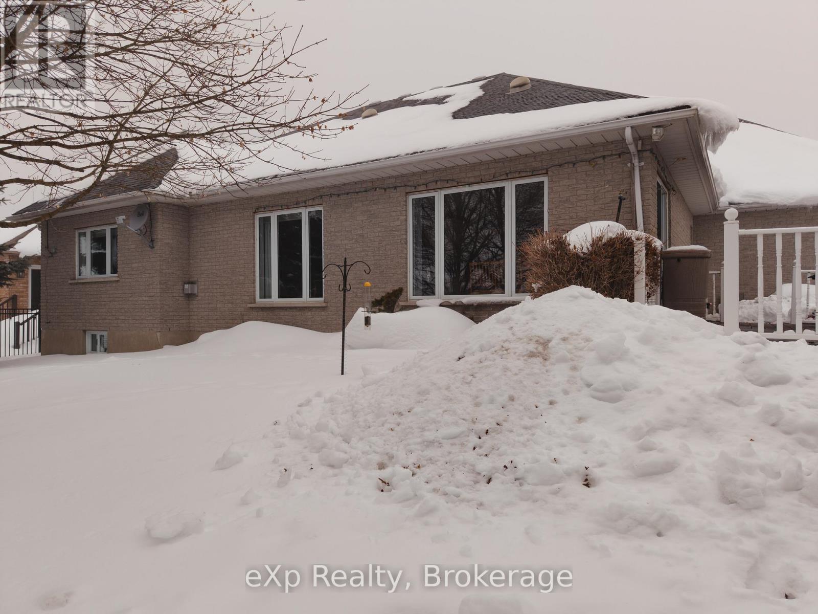 9 Parkview Drive, Wellesley, Ontario N0B 2T0 - Photo 37 - X12798308