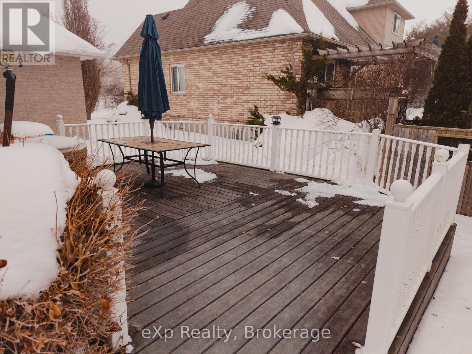 9 Parkview Drive, Wellesley, Ontario N0B 2T0 - Photo 38 - X12798308