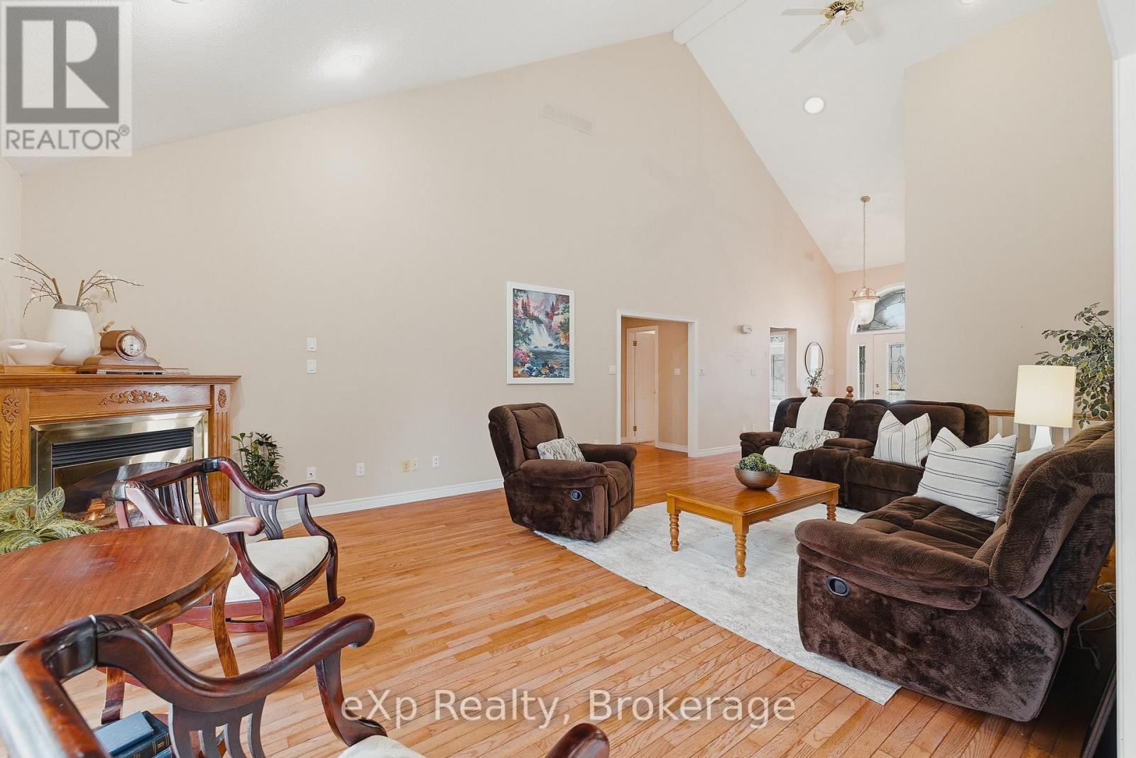 9 Parkview Drive, Wellesley, Ontario N0B 2T0 - Photo 9 - X12798308