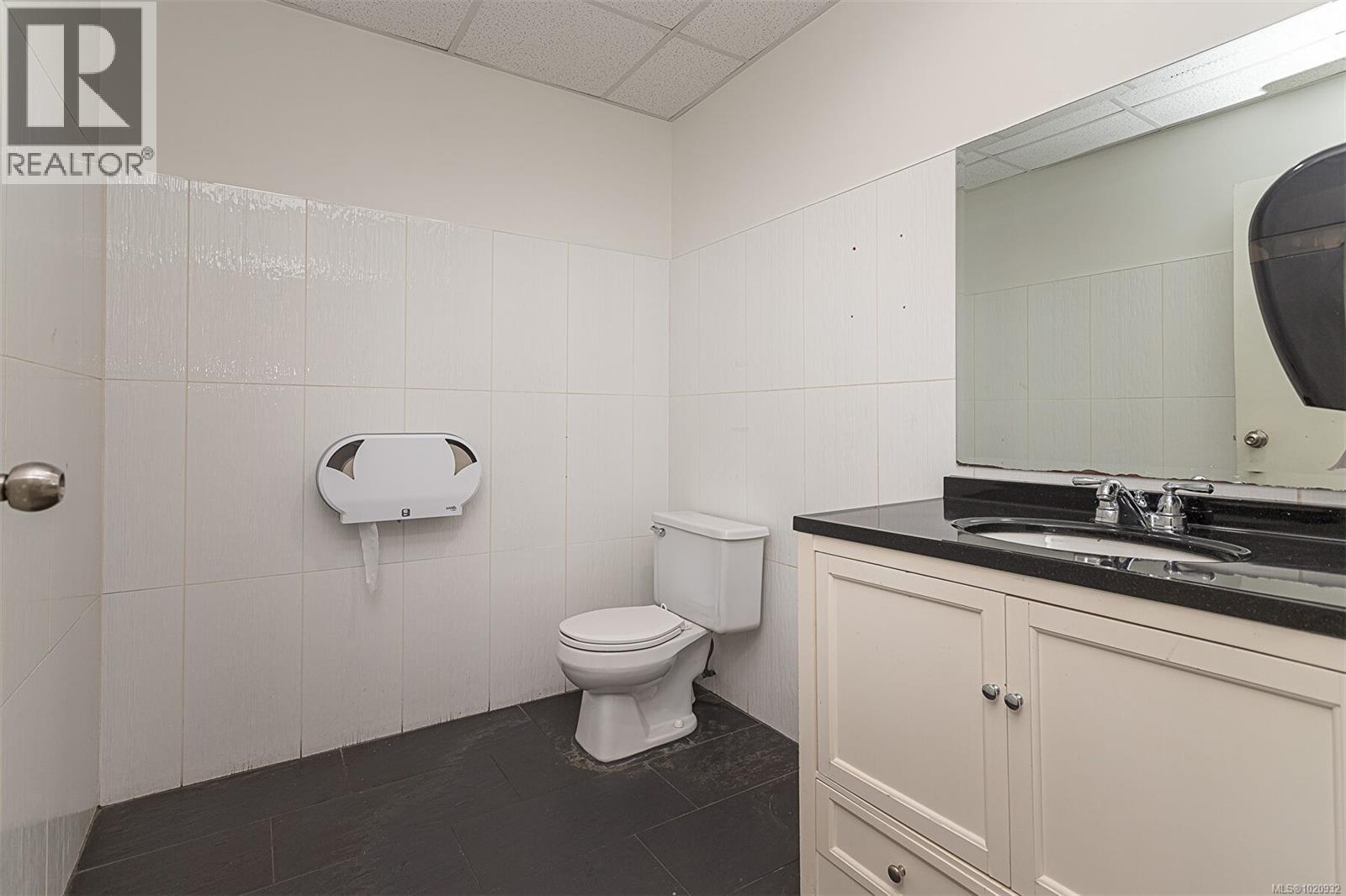 C/d/e 3255 Stephenson Point Rd, Nanaimo, British Columbia  V9T 1K3 - Photo 11 - 1020932