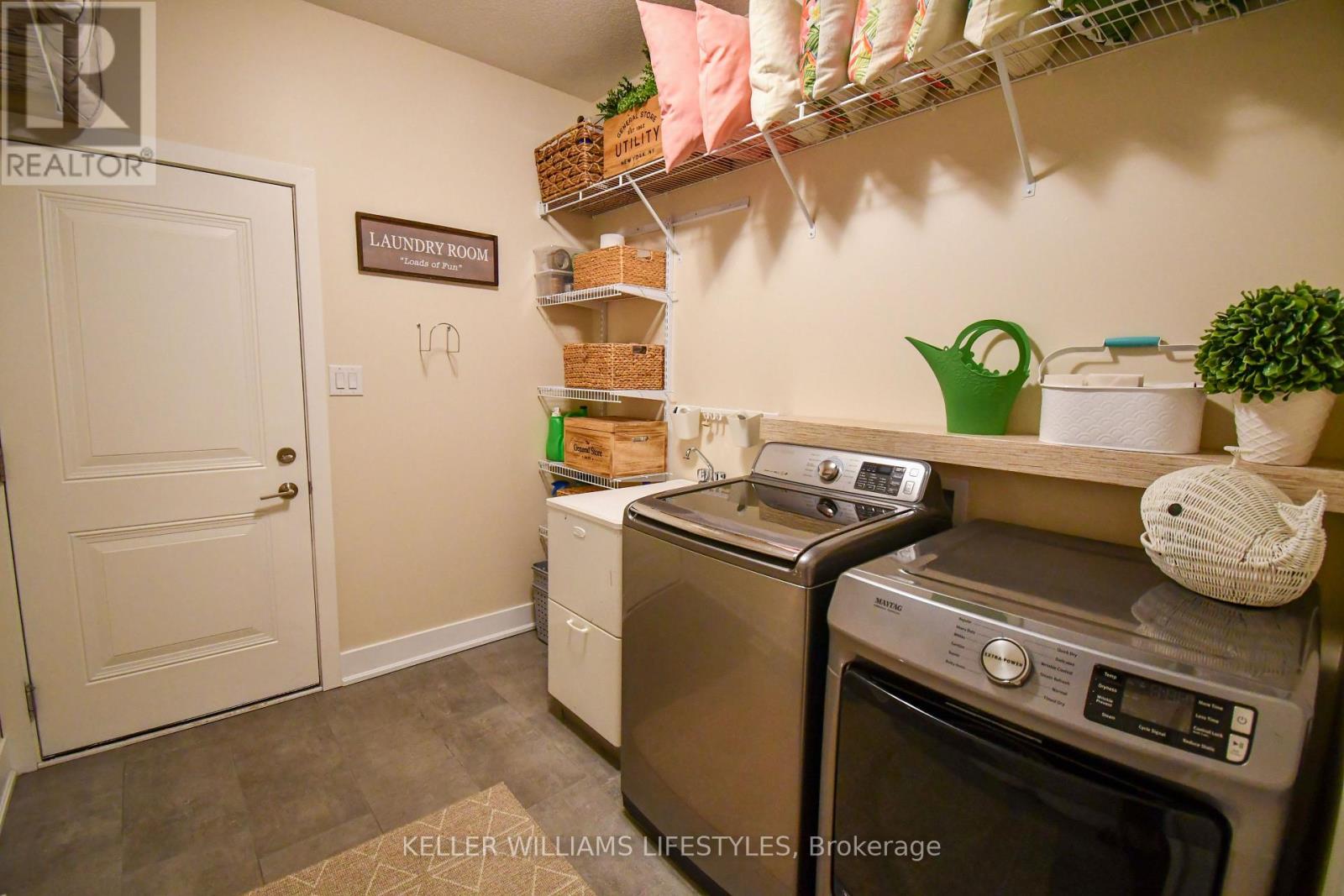 1934 Wateroak Drive, London North, Ontario  N6G 0M7 - Photo 23 - X12798142