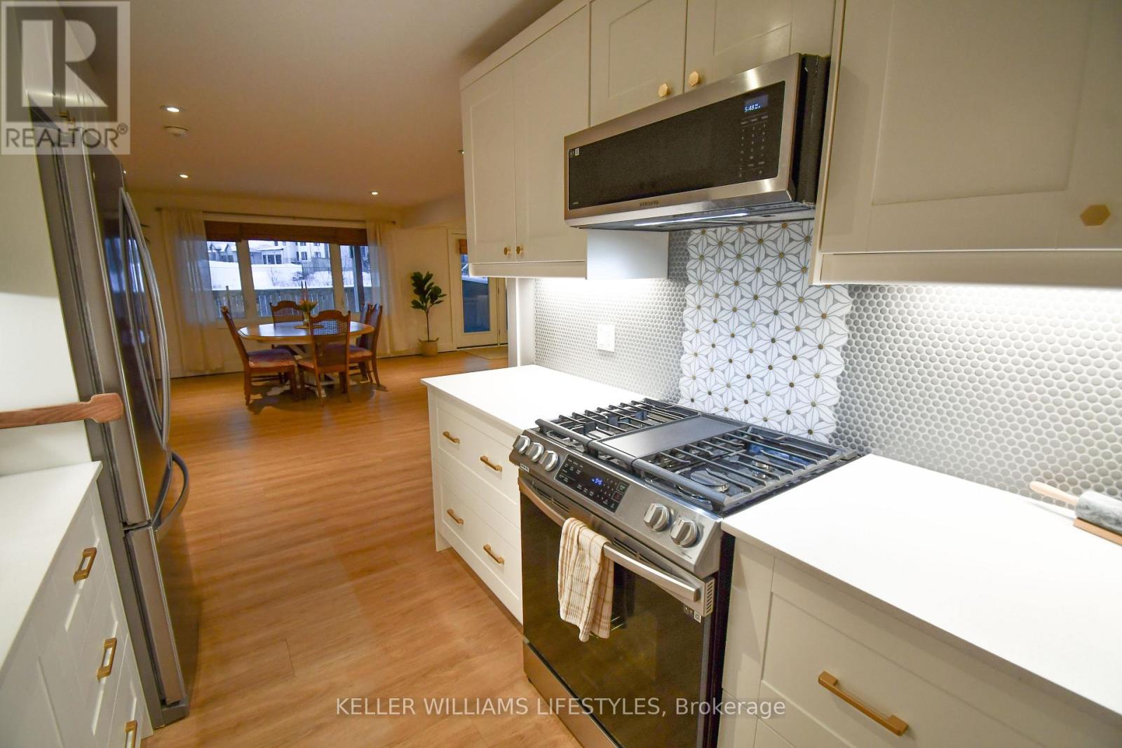 1934 Wateroak Drive, London North, Ontario  N6G 0M7 - Photo 34 - X12798142