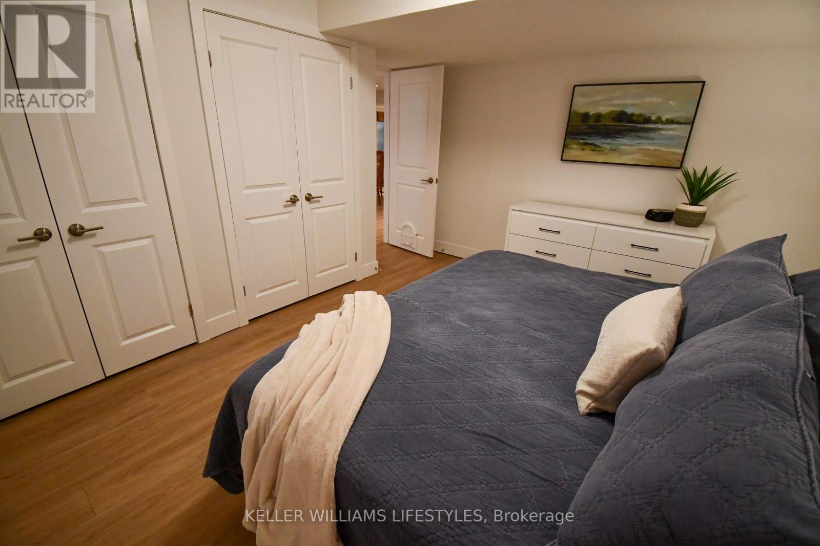 1934 Wateroak Drive, London North, Ontario  N6G 0M7 - Photo 36 - X12798142